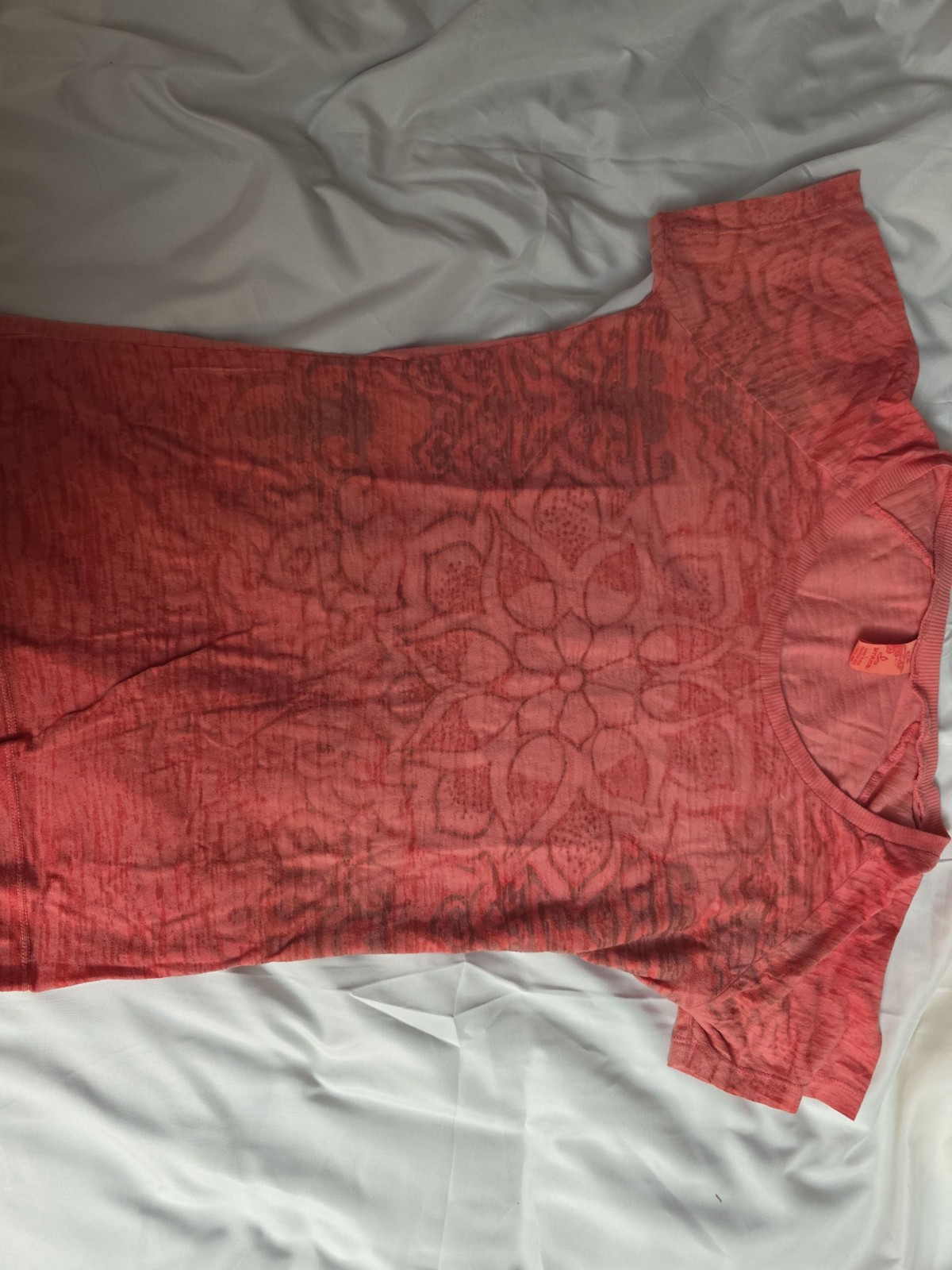 prAna Women’s T-Shirt Medium Red Mandala Burnout Boho Yoga Graphic Tee