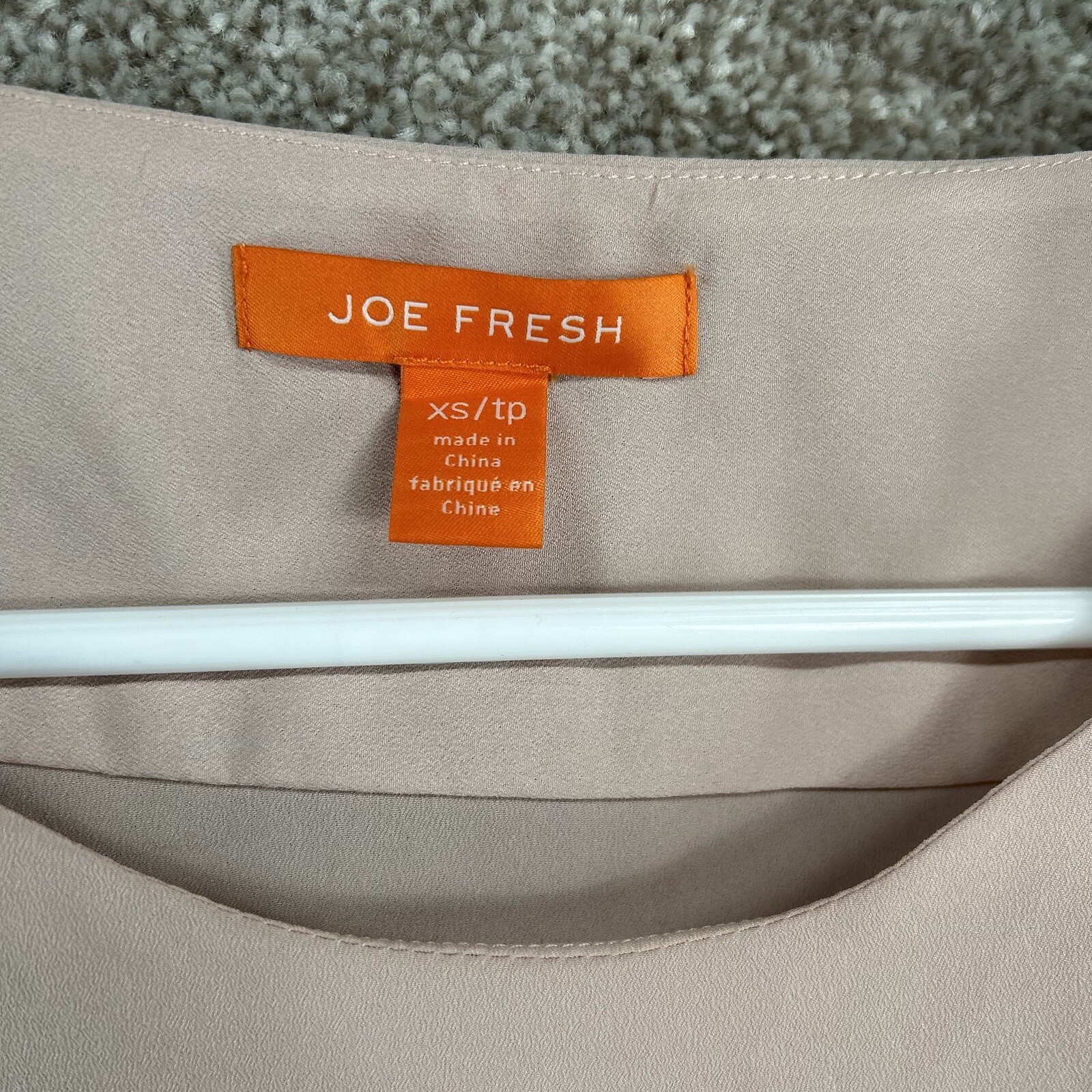 Joe Fresh Women’s Blouse Size Extra Small Pink Sheer Pockets Sleeveless