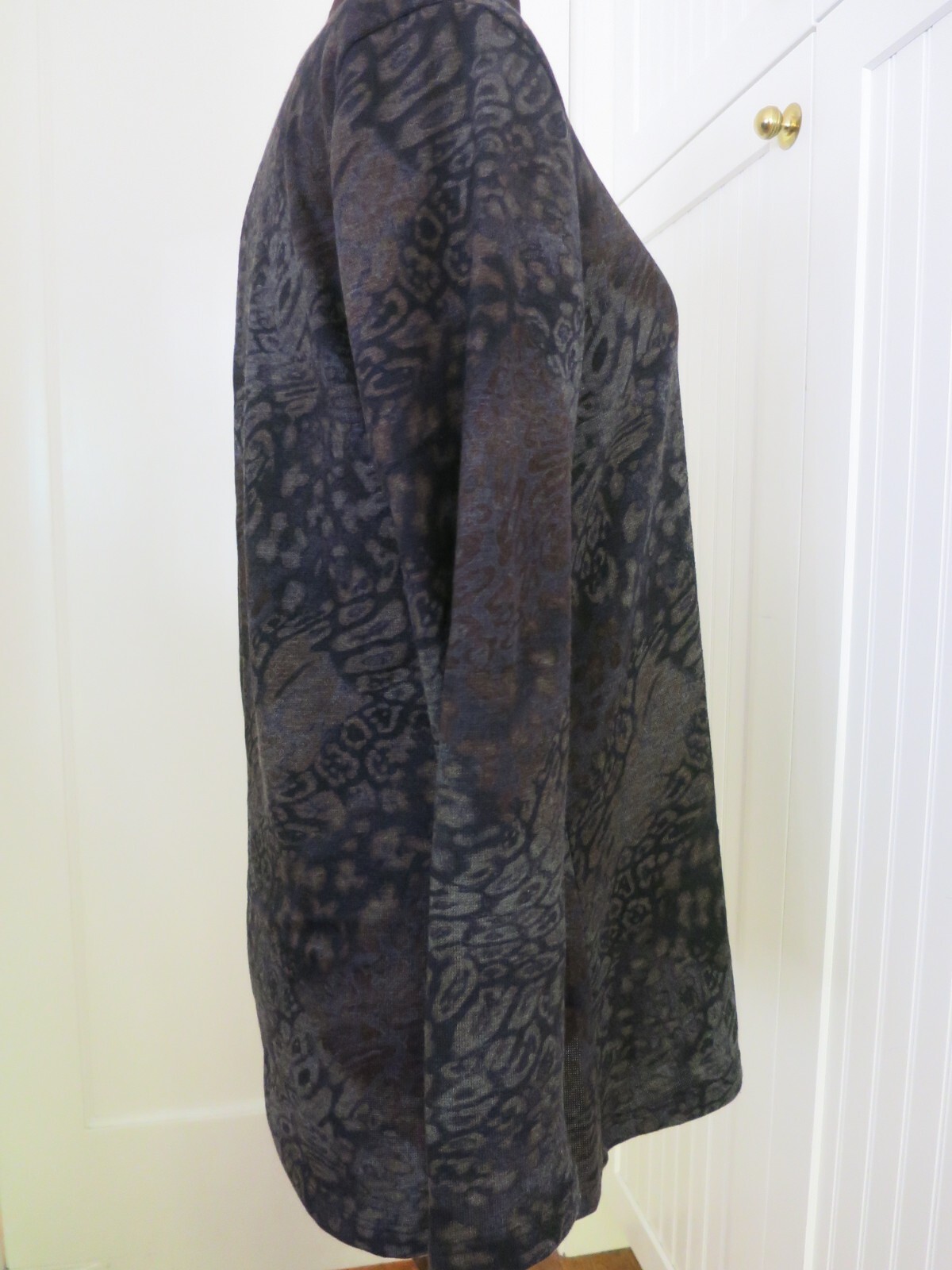 Apropos Nomadic Traders Brown Cheetah Tie Dye Long Sleeve Pull Over Knit Top Med