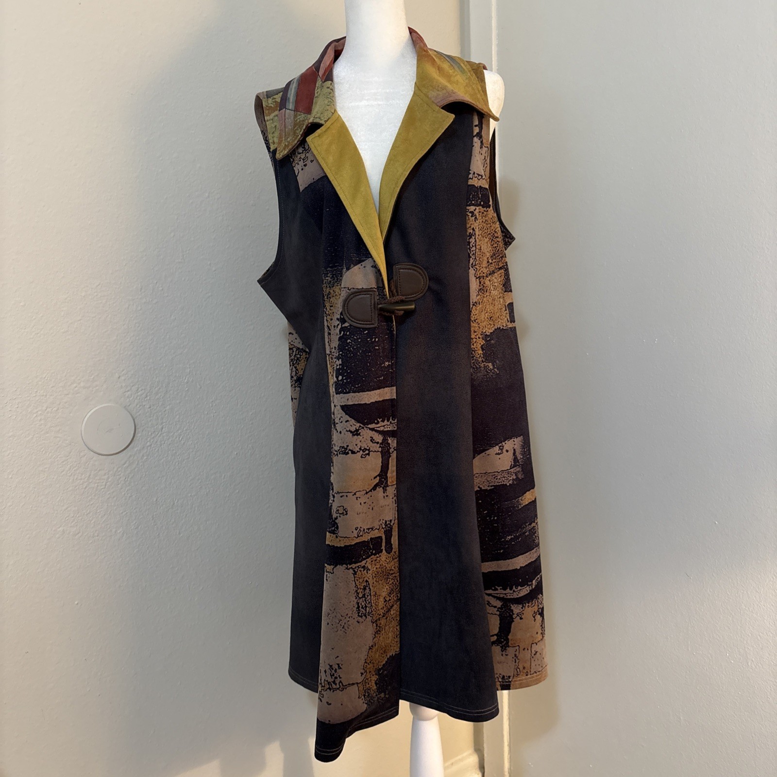Talk Of The Walk Womens XXL Faux Suede Vest Lagenlook Boho Artsy Festival Fairy