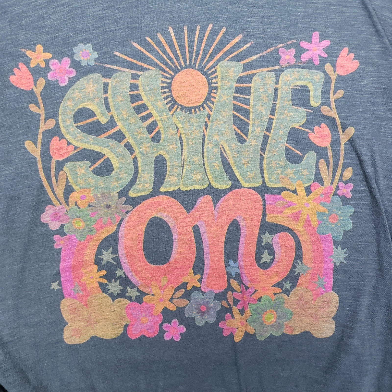 Natural Life Shine On Graphic Tee Shirt Gray Boho Hippie Whimsical Surfer XL