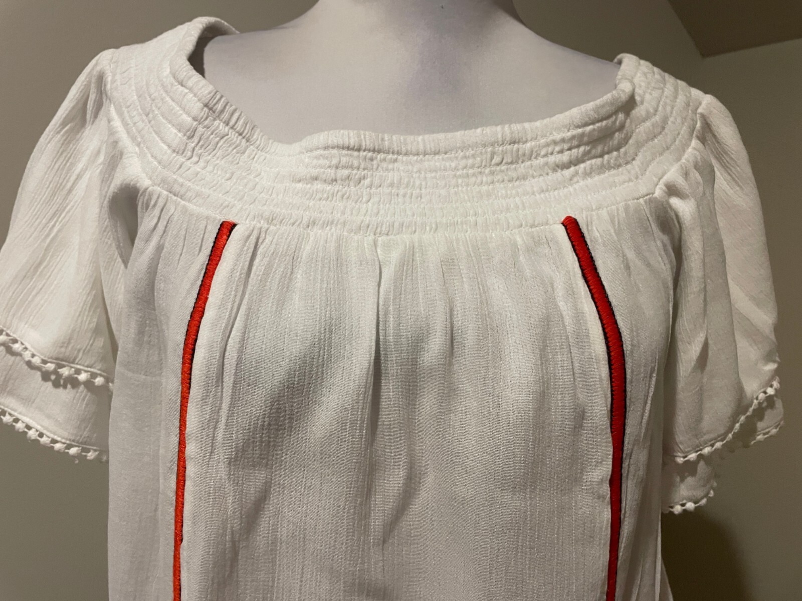 CROWN AND IVY Womens In The Groove Blouse Shirt Top NWT $59 – Sz Small
