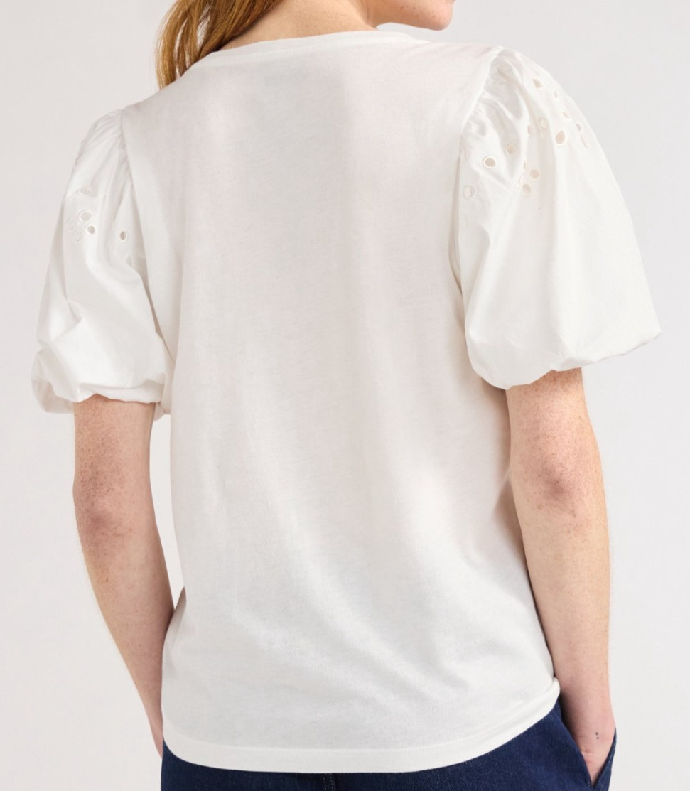 Free Assembly Womens Mixy Top Size L Cream Relaxed Embroidered Shoulder Casual
