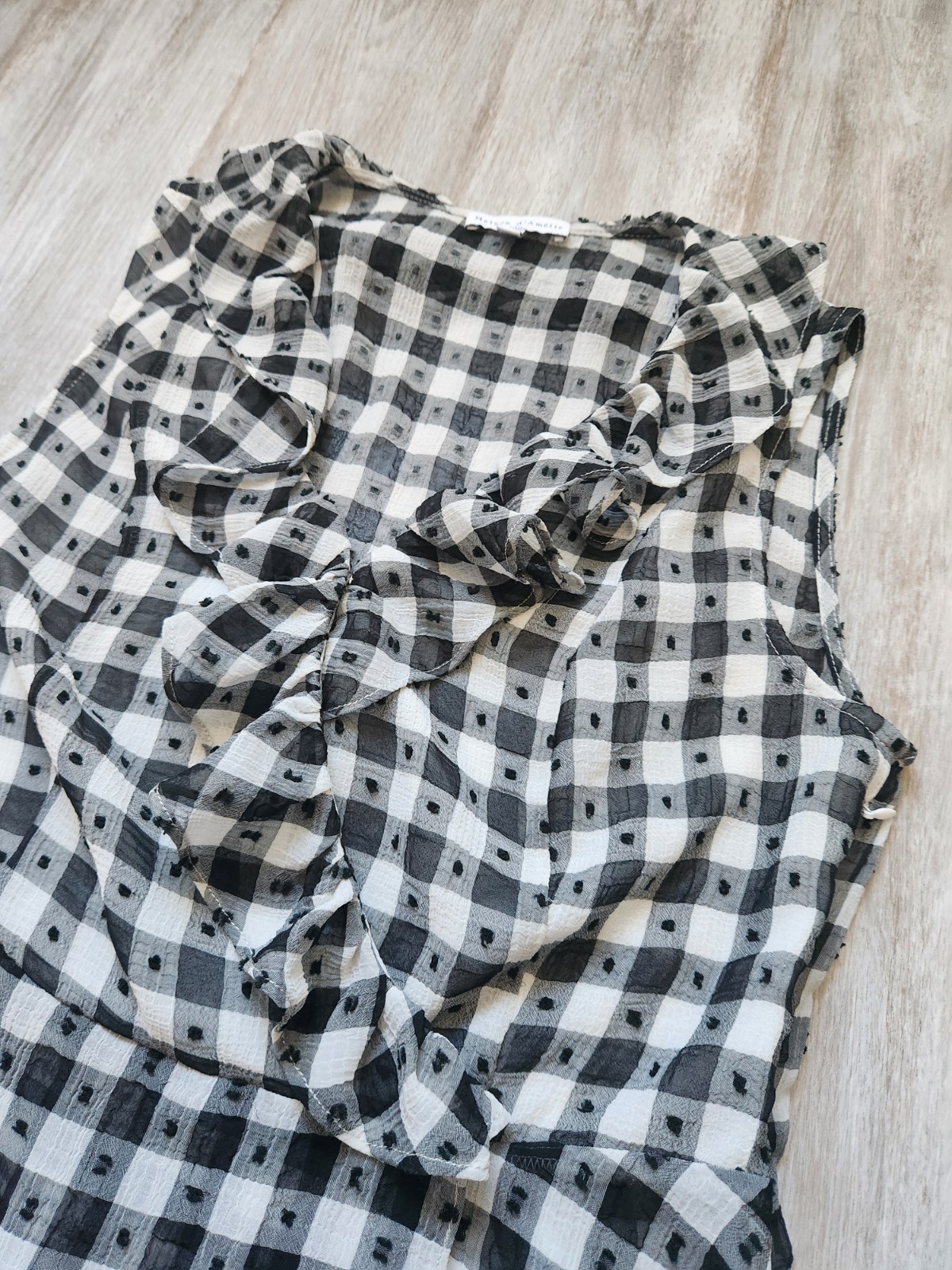 Maison D’Amelie Paris Gingham Faux Wrap Blouse Ruffle Sleeveless Sz M EUC