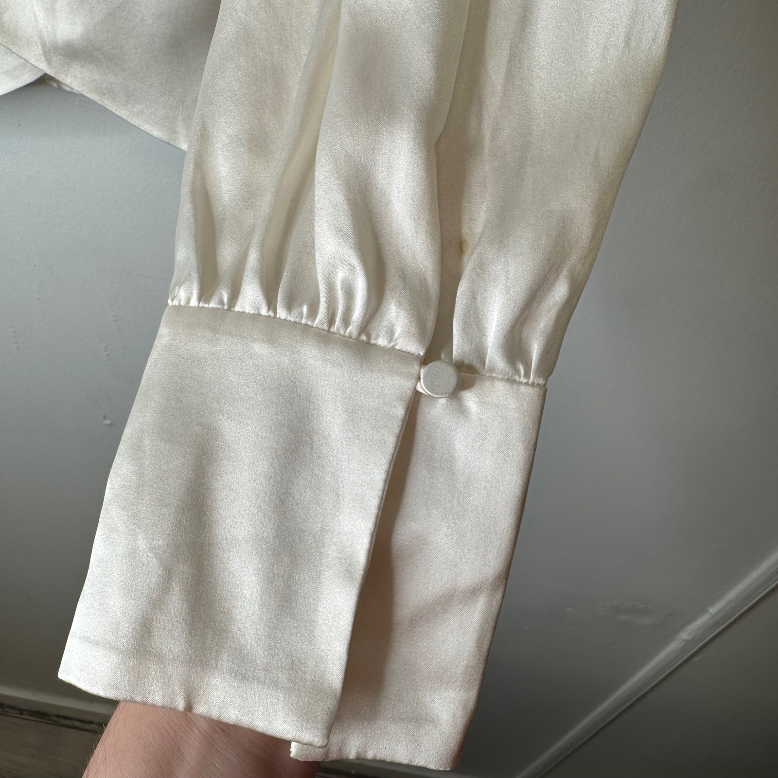 Jonathan Simkhai Ivory 100% Silk Charmeuse Twist Front Blouse Top Size 10