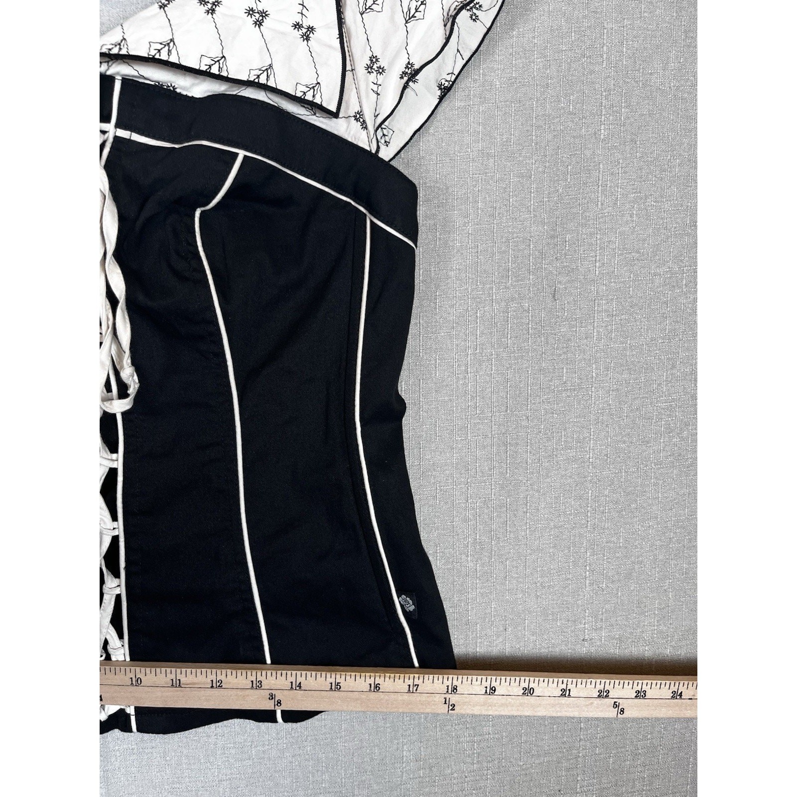VTG Tripp NYC Black White Floral Corset Top Womens Plus Size 0 Large vs XL