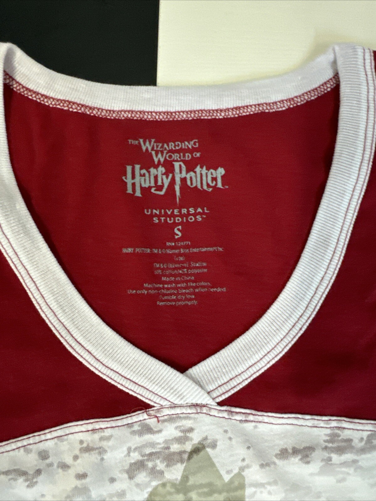 Universal Studios Wizarding World Of Harry Potter Gryffindor Woman T Shirt Small