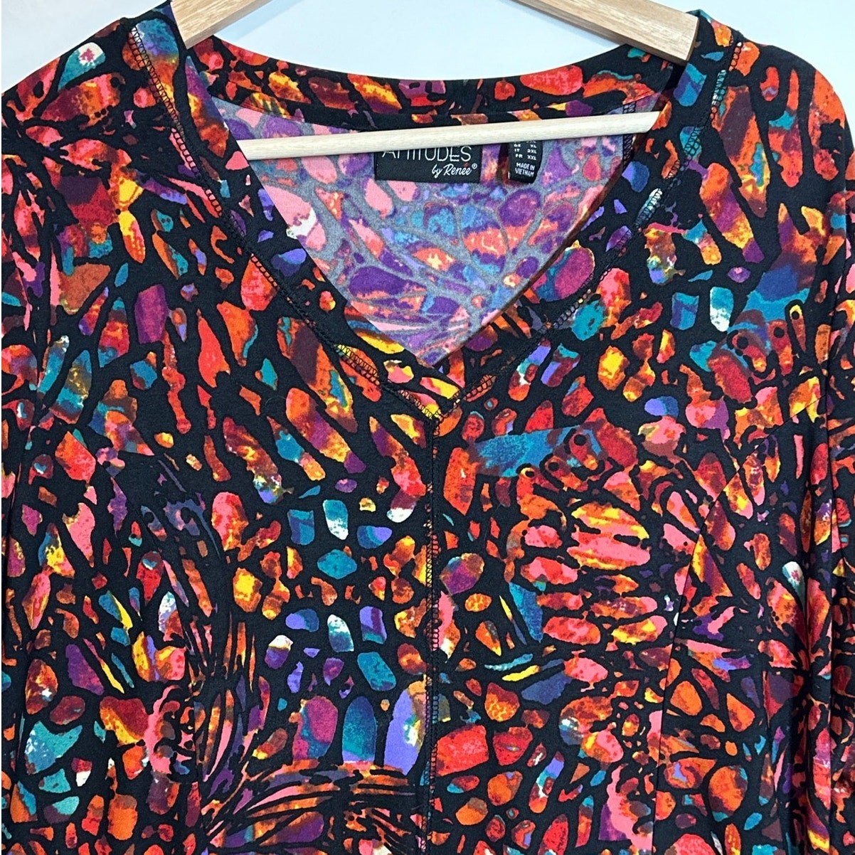 Attitudes by Renee Como Jersey Multicolor Abstract Stained Glass Tunic Top 1X