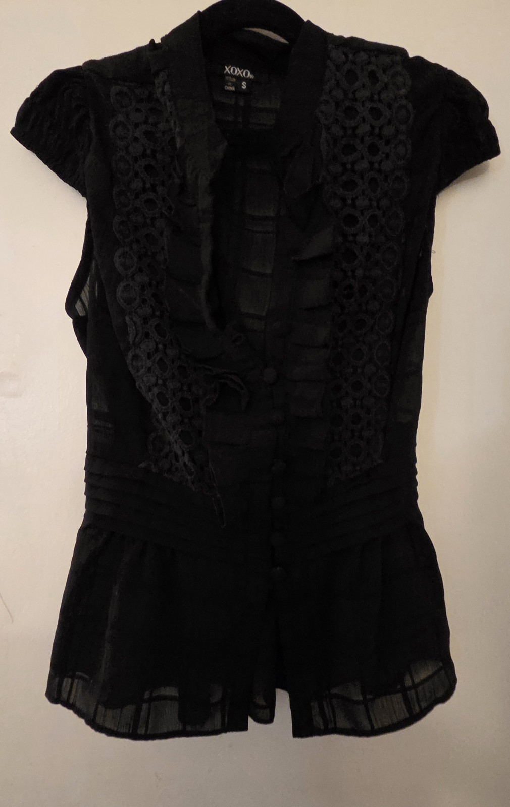 XOXO Black Lace Sheer Button Front Ruffle V-Neck Short Sleeve Blouse S Women
