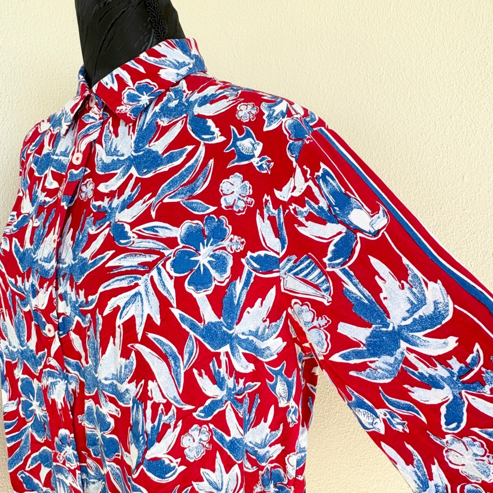 Tommy Hilfiger Button Down Tropical Floral Print, Womens Small Red Blue
