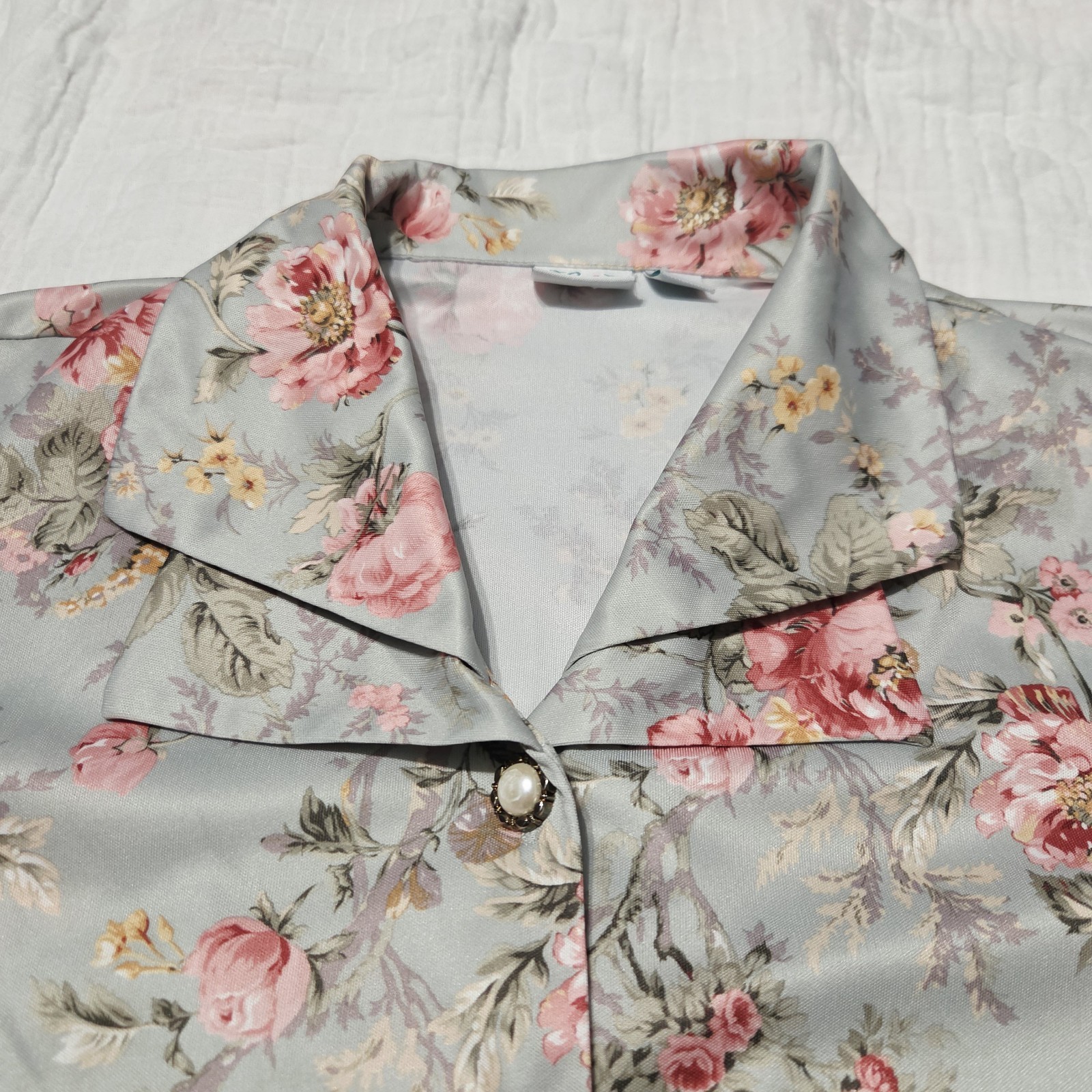 Haband Petite Small Floral Button Up Shirt Short Sleeve Grandma Core Slit Hem