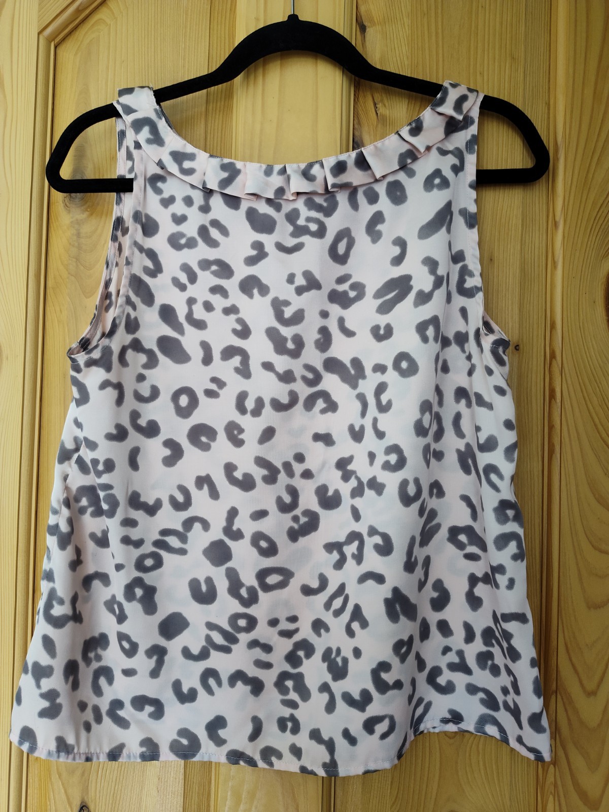 Nine West Women’s L Leopard Animal Print Satin Tank Pleated Scoop Neck
