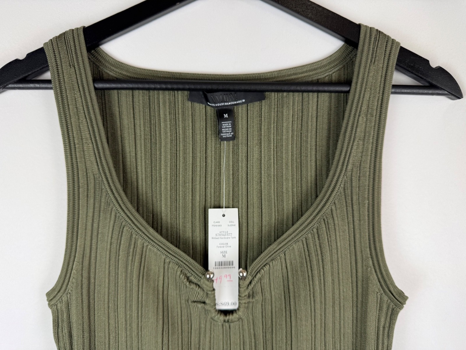 NEW White House Black Market Forever Olive Green Ribbed Hardware Tank Medium M