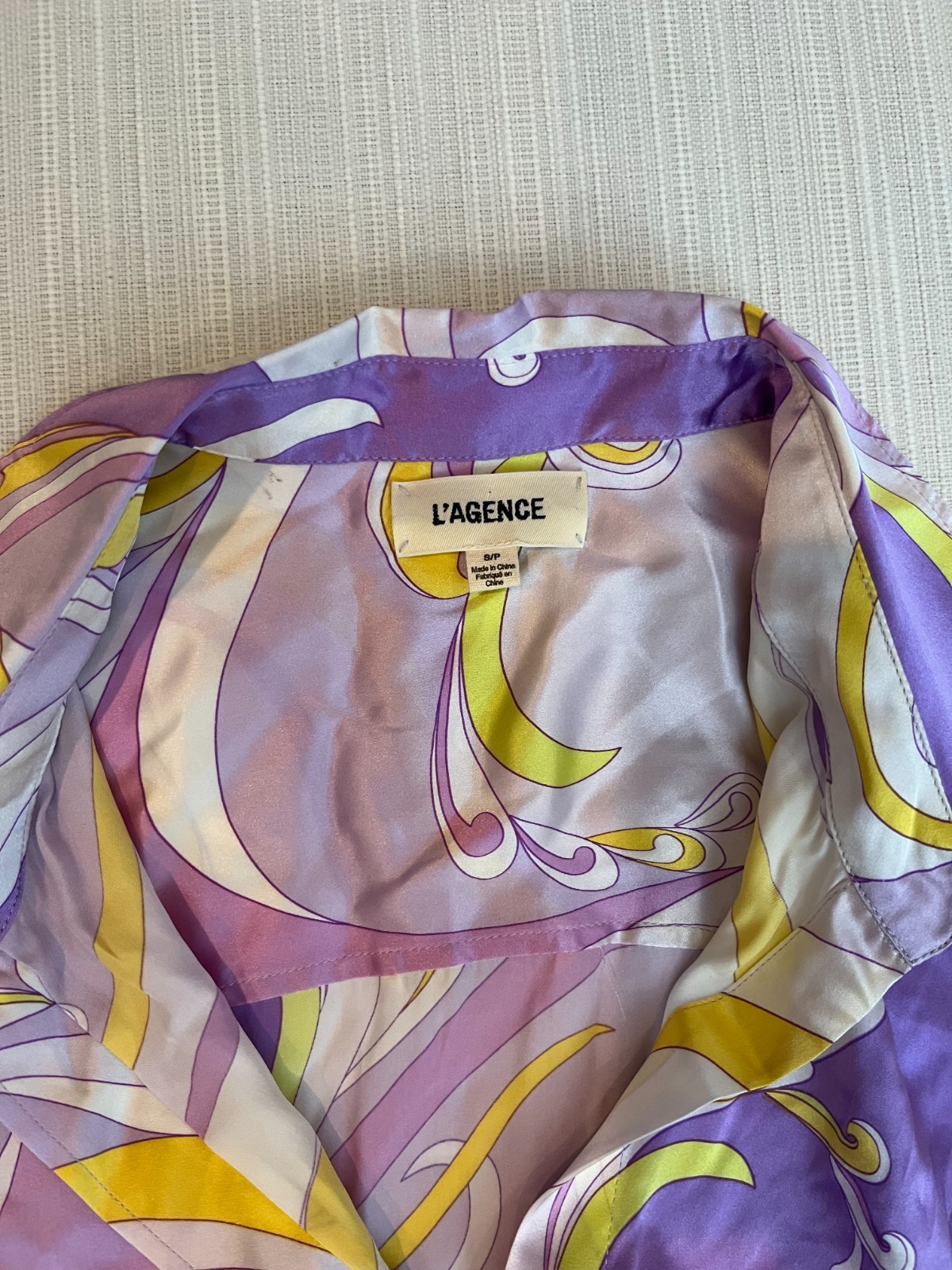 L’AGENCE 100% Silk Purple, Button Front Blouse 3/4 Sleeve Size Small