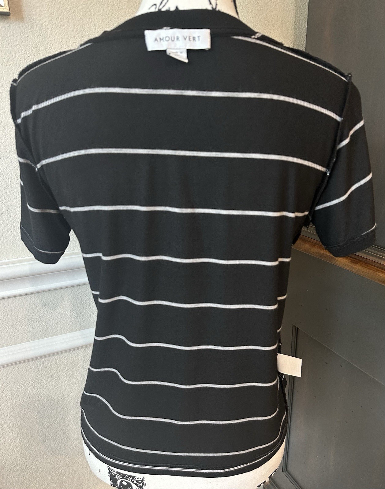 Amour Vert Berkeley Dream Knit Tee Shirt Black w/White Stripes Women XS