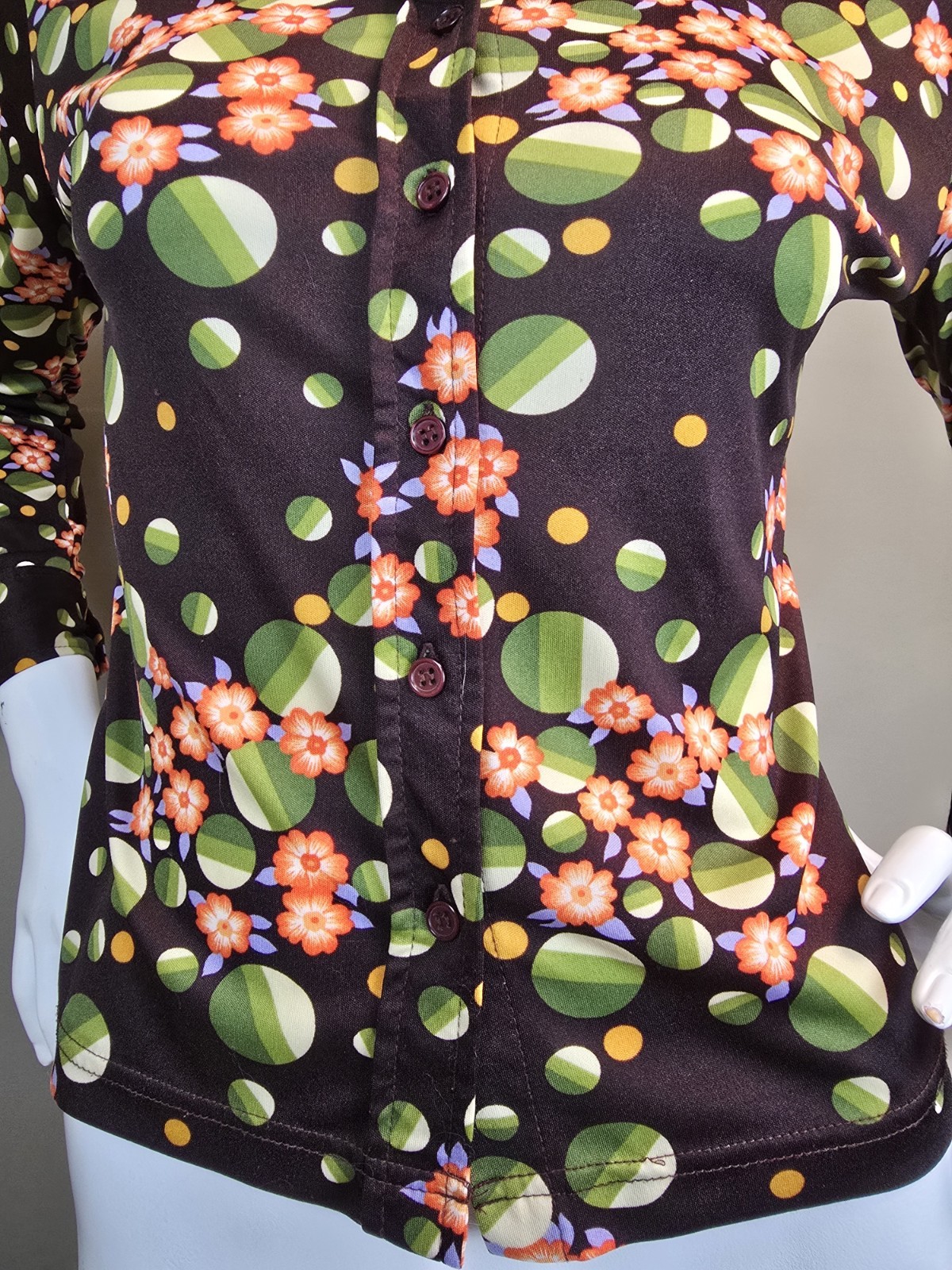 90’s 8 Track Brand Printed Button-Up Shirt Retro 70’s Style Nylon 8Track Delia’s