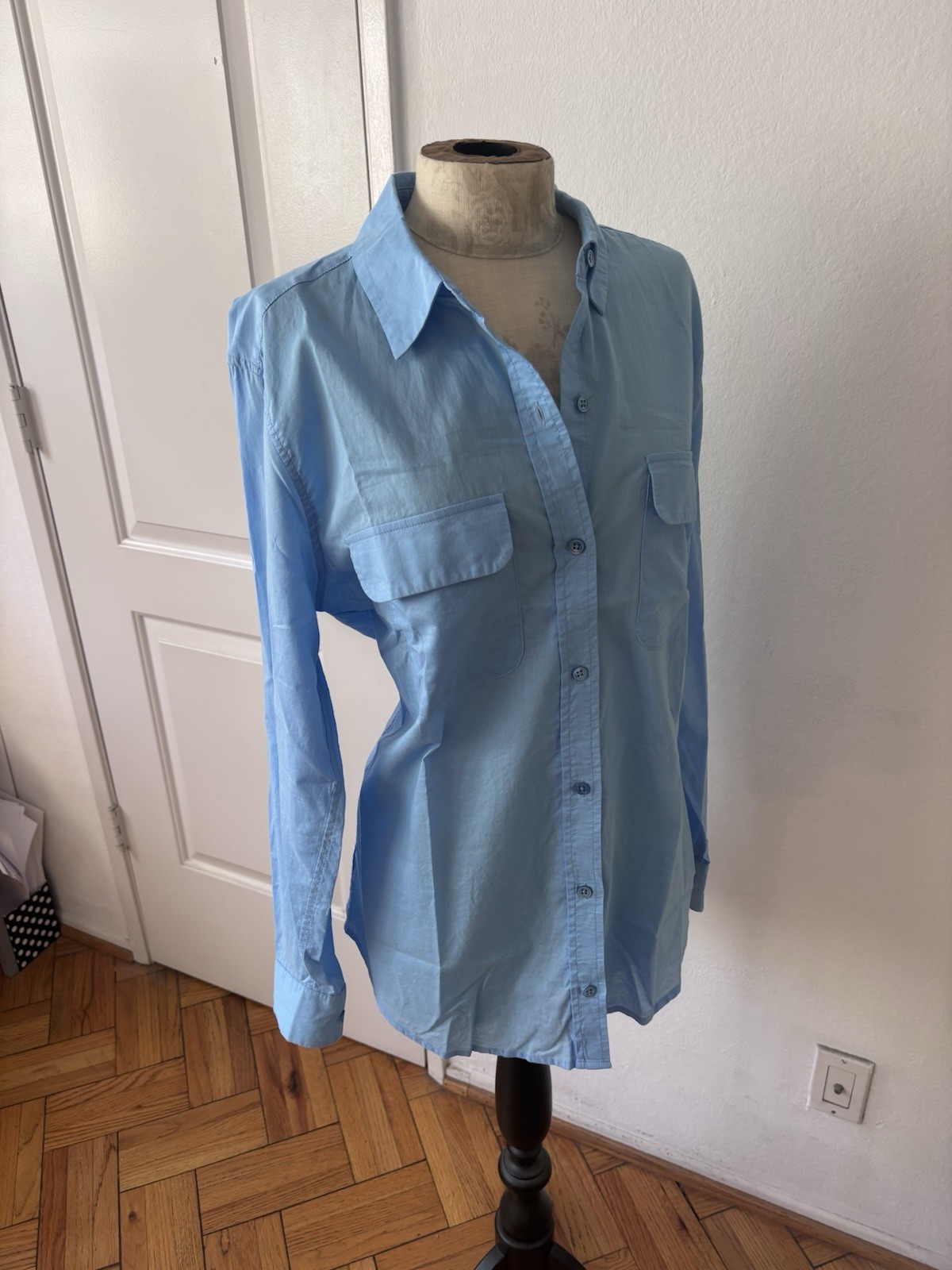 Equipment FEMME Gorgeous Light Blue Blouse M