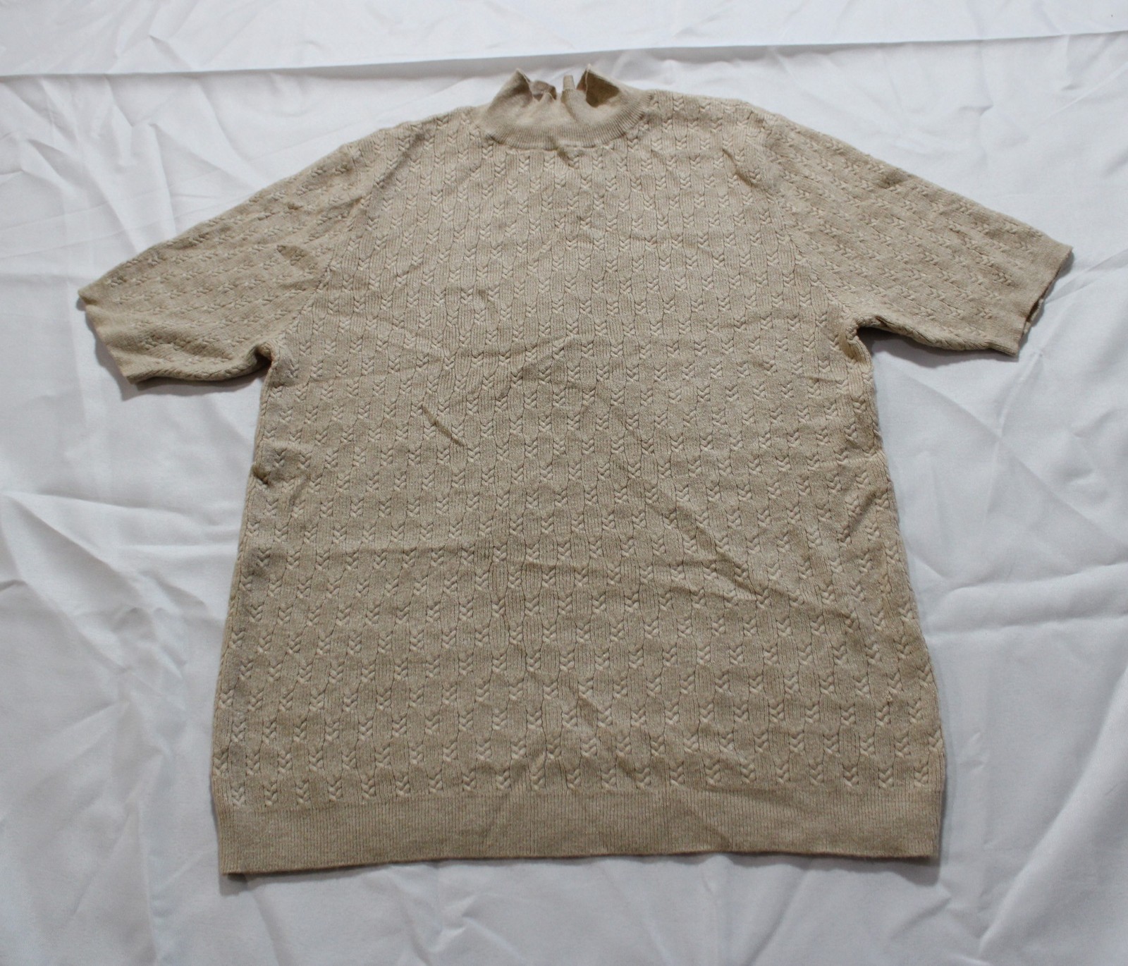 Evolution By Cyrus Women’s Lee Mock Neck Sweater Tee AC2 Beige Large NWT