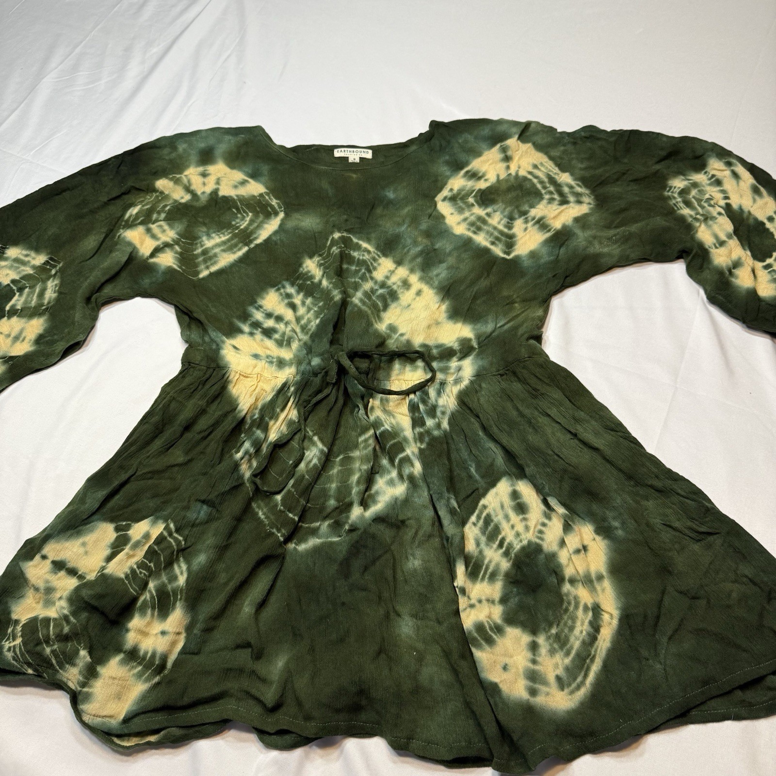 Earthbound Tie Die Women’s Shirt Small