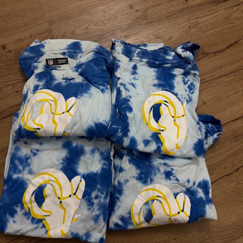 NWT New Era Women’s Los Angeles Rams Tie Dye Blue Long Sleeve Crop T-Shirt 2xl