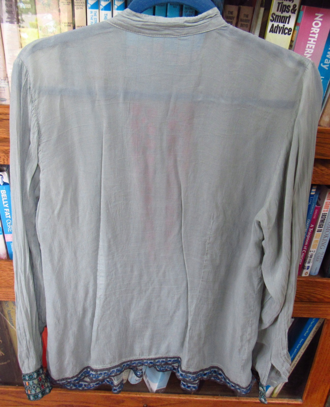 Johnny Was Kabuki Tunic Top M Embroidered Rayon Blouse Sea Green Long-Sleeve EUC