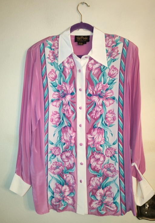 Women’s Bob Mackie Wearable Art 100% Silk Pink Lightweight Blouse Size L