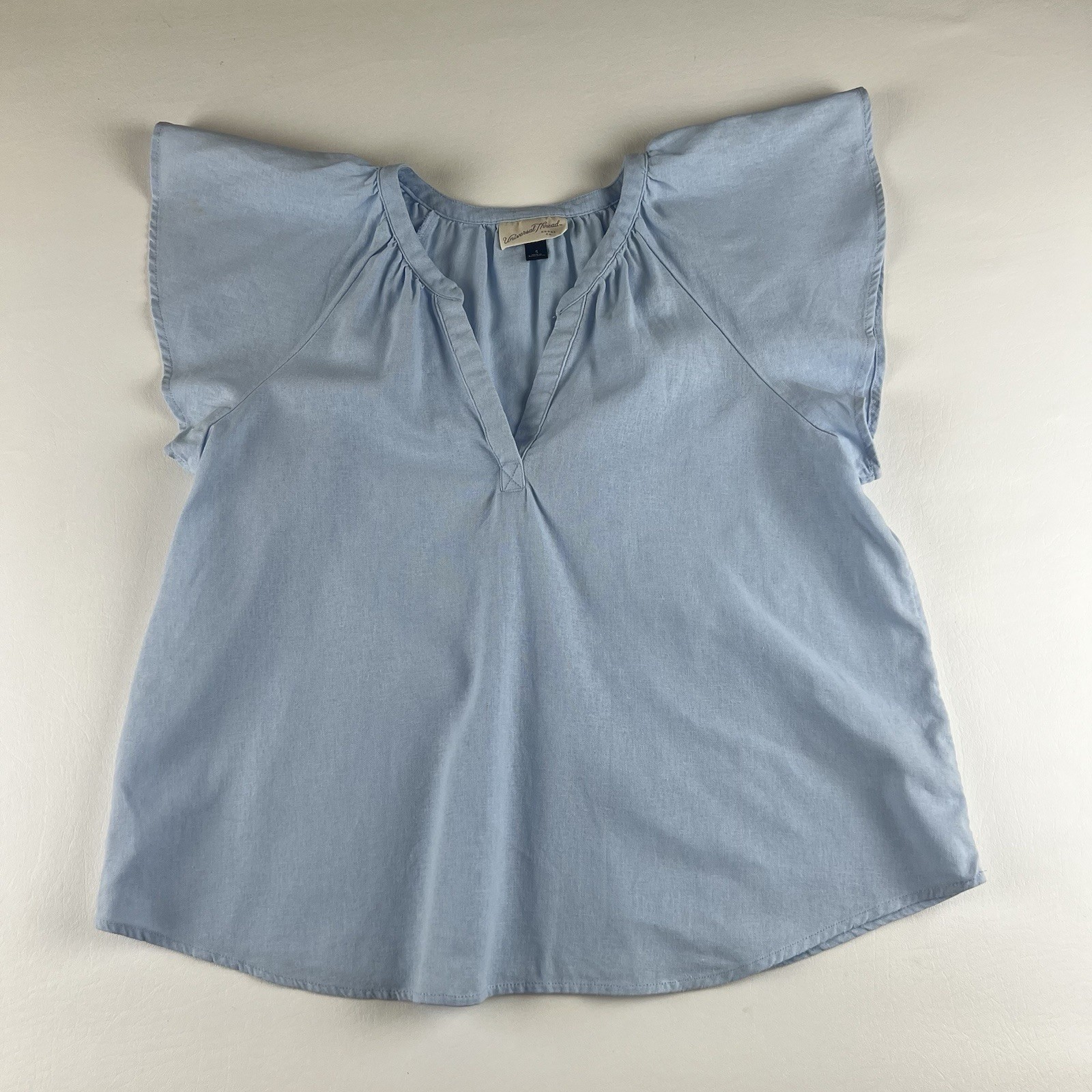 Universal Thread Light Blue Blouse Women’s 55% Linen/45% Rayon S