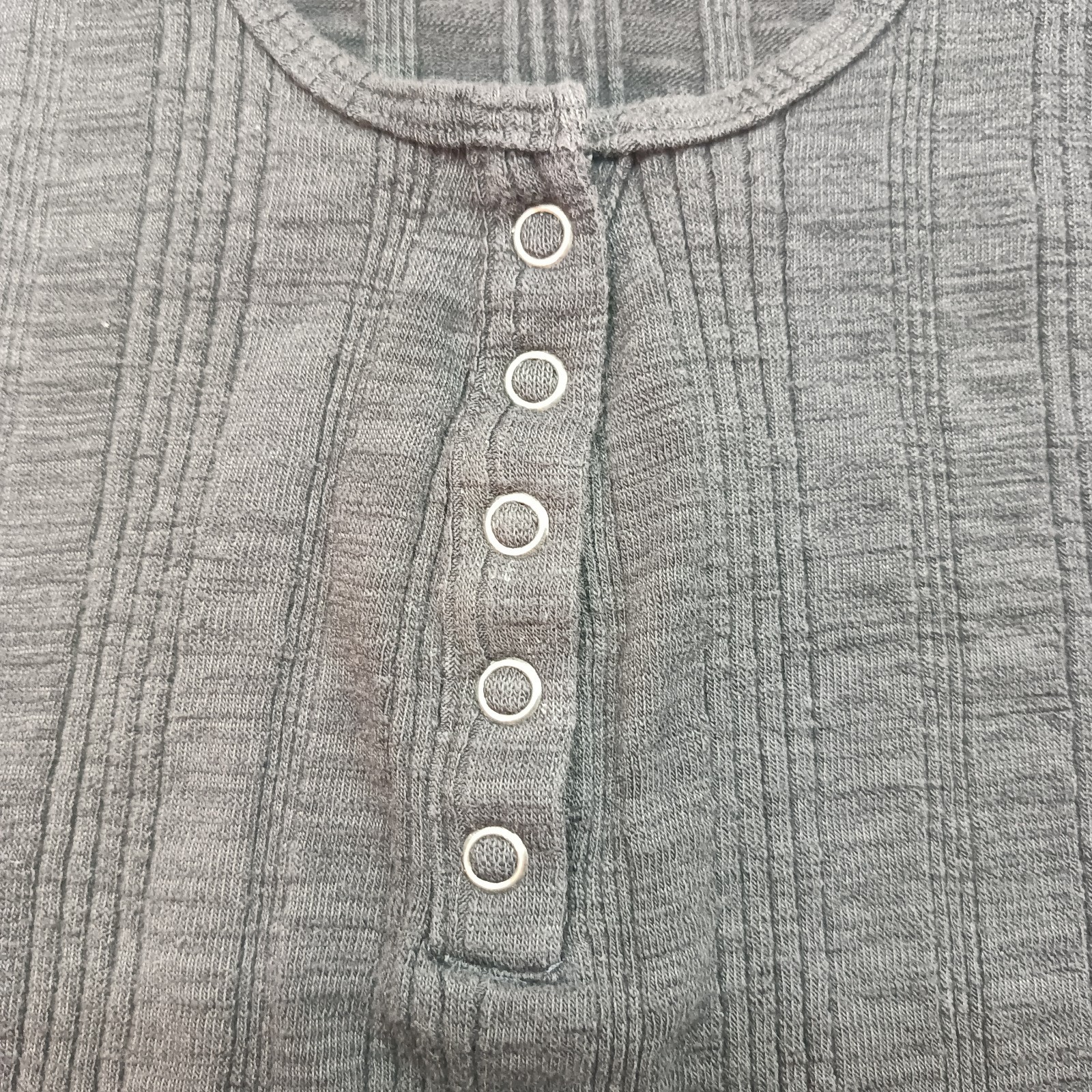 American Eagle Black Cropped Womens M Ribbed 1/4 Snap Button Tank Top Y2K
