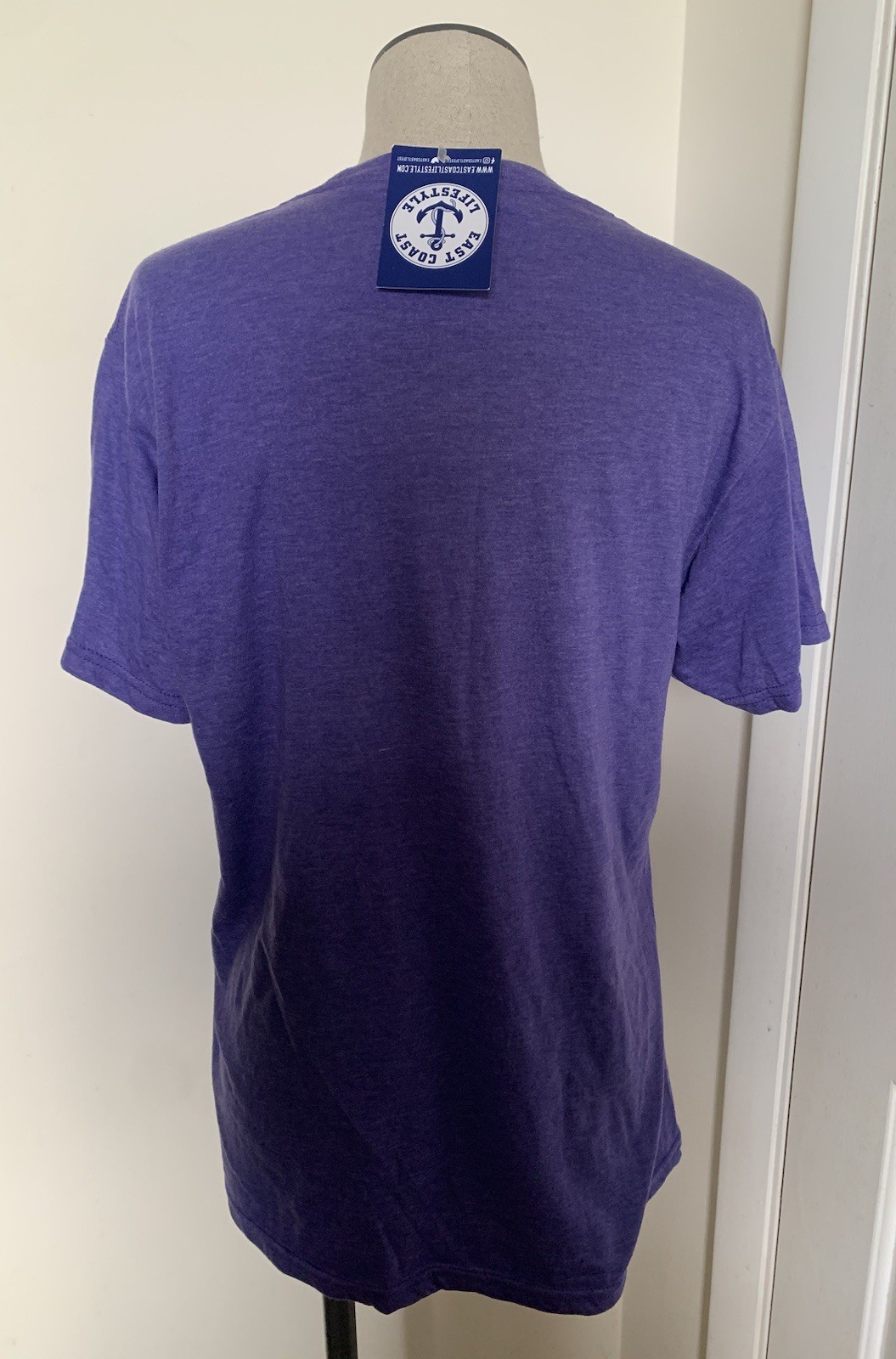 New with tags East Coast Lifestyle Short Sleeve Shirt Women’s Medium M Purple