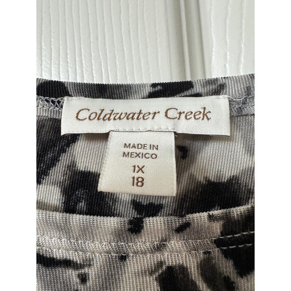 Black and gray pull over blouse with tie at hip. Coldwater Creek plus size 1X
