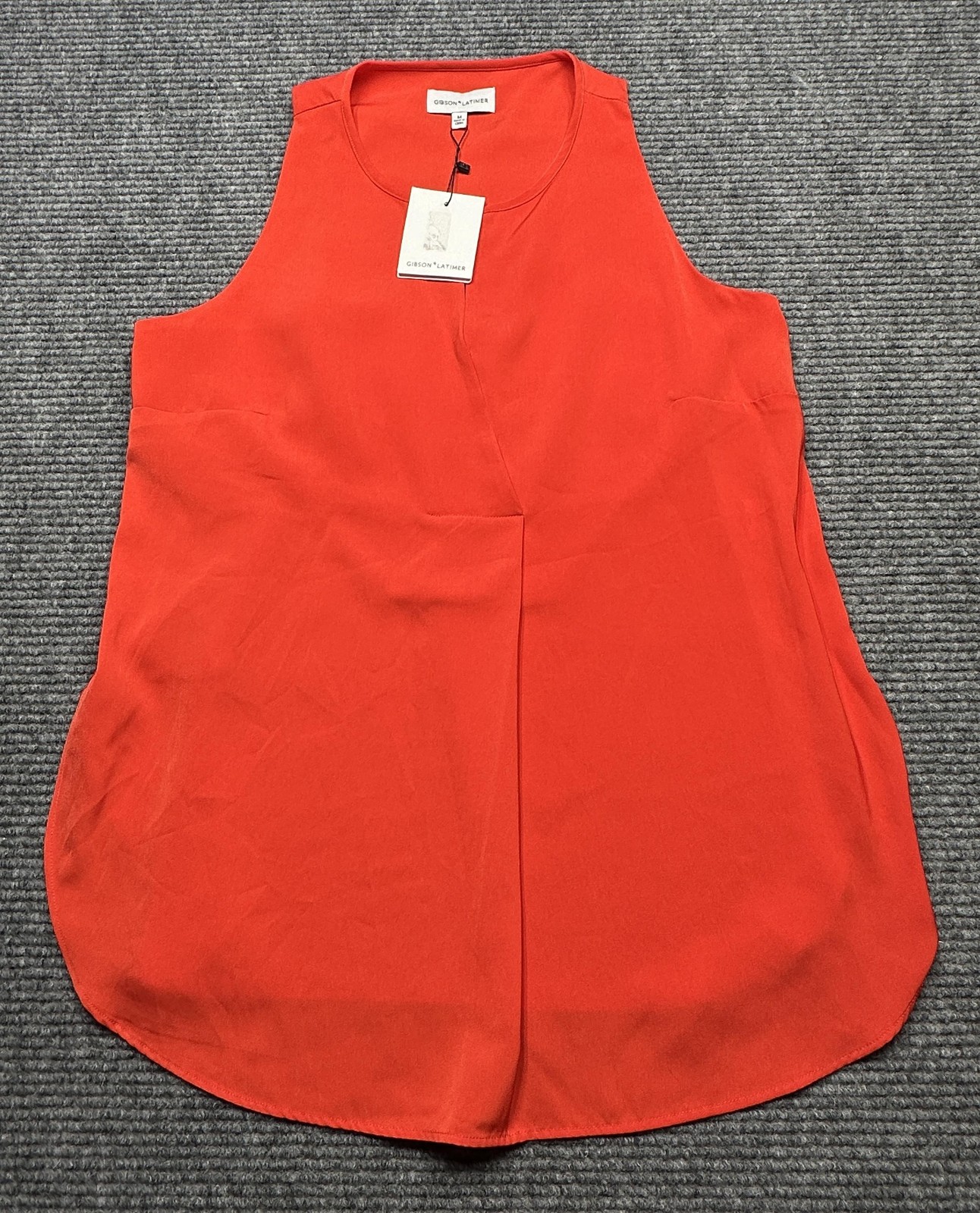 Gibson Latimer Blouse Womens Medium Crimson Sleeveless Split Neck G1095HST