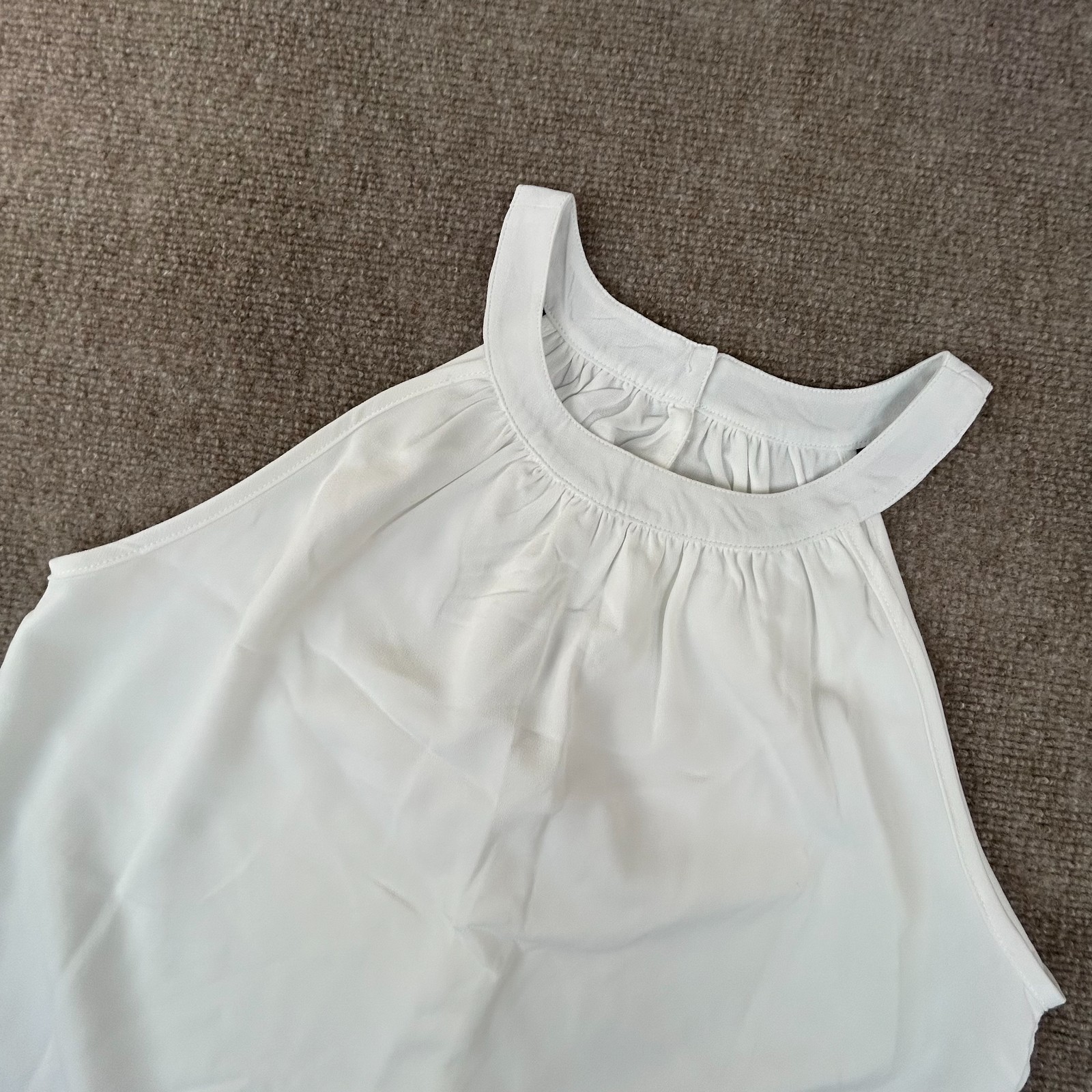 Flamingals By Flamingo Tank Top Womens Small White Round Neck Pleated Wide Strap