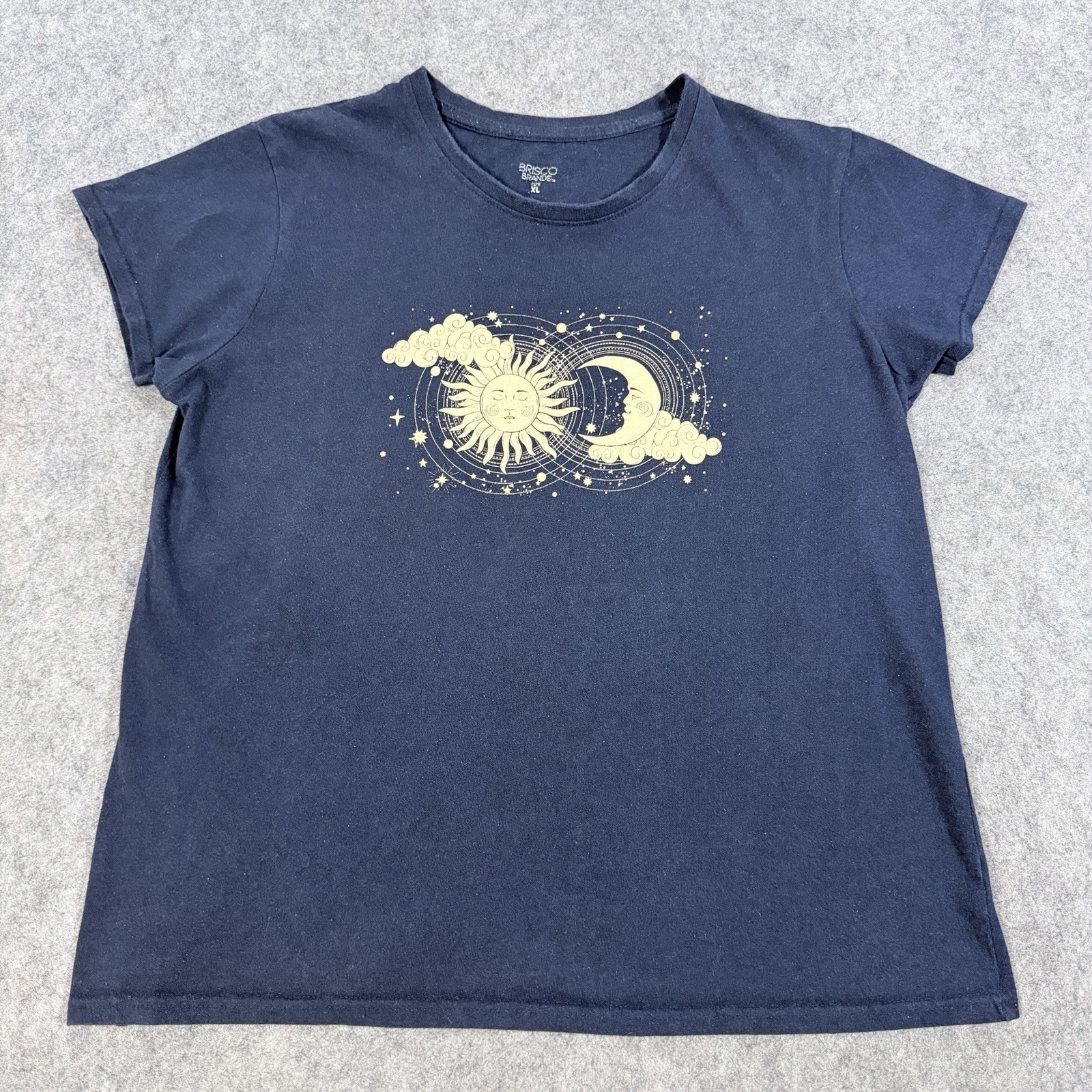 Brisco Brands Sun And Moon Graphic Print T-Shirt Fits Women’s Size XL Navy Blue