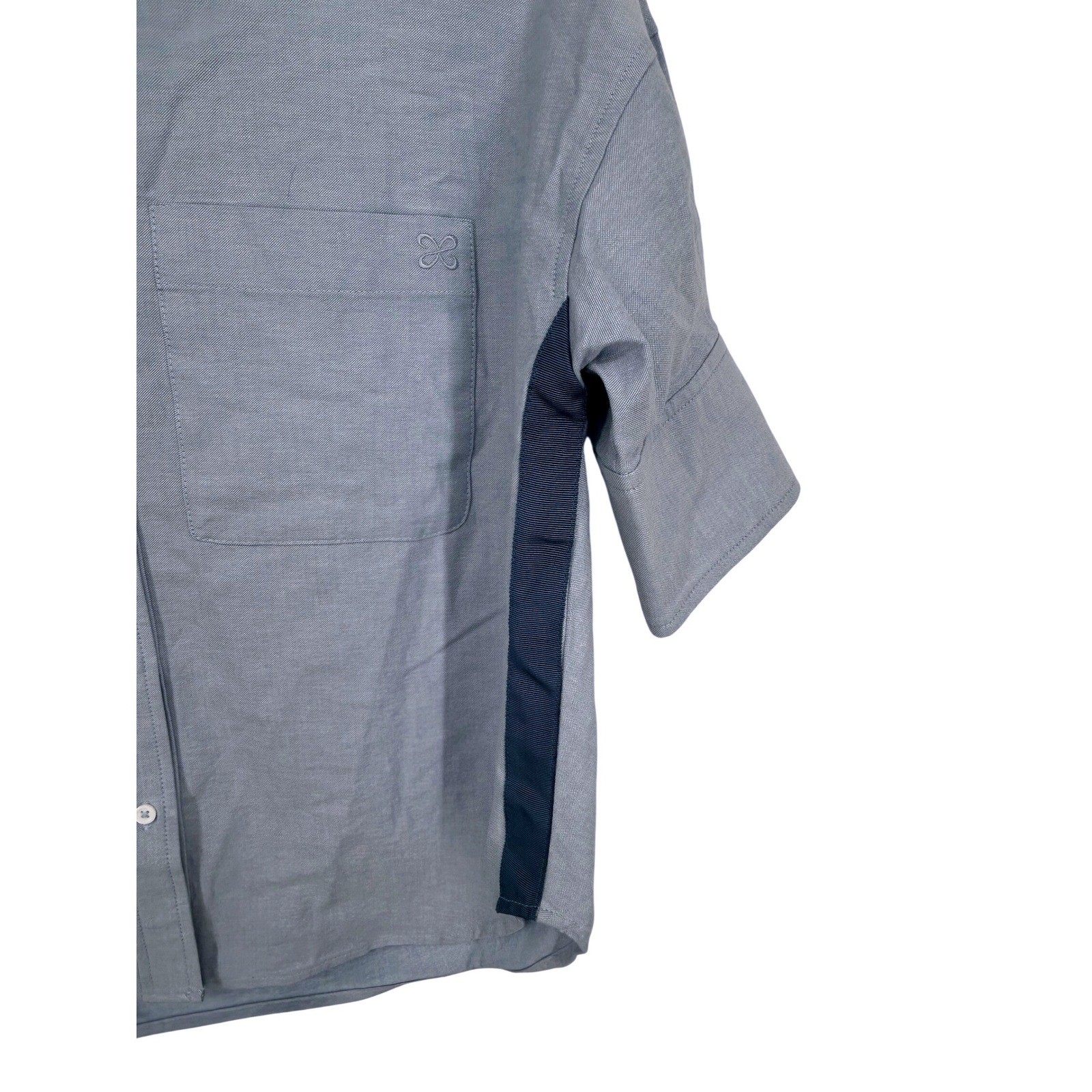 Maeve Anthropologie Blue Short Sleeve Button Down Shirt XS Contrast Trim Pleated