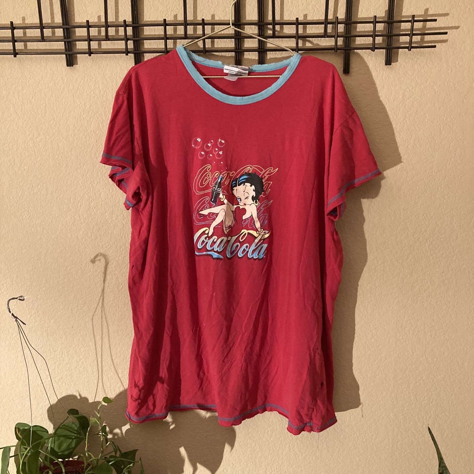 Betty Boop “Coca-Cola” T-Shirt Cartoon Comic Pinup Hipster Retro Tee 2009