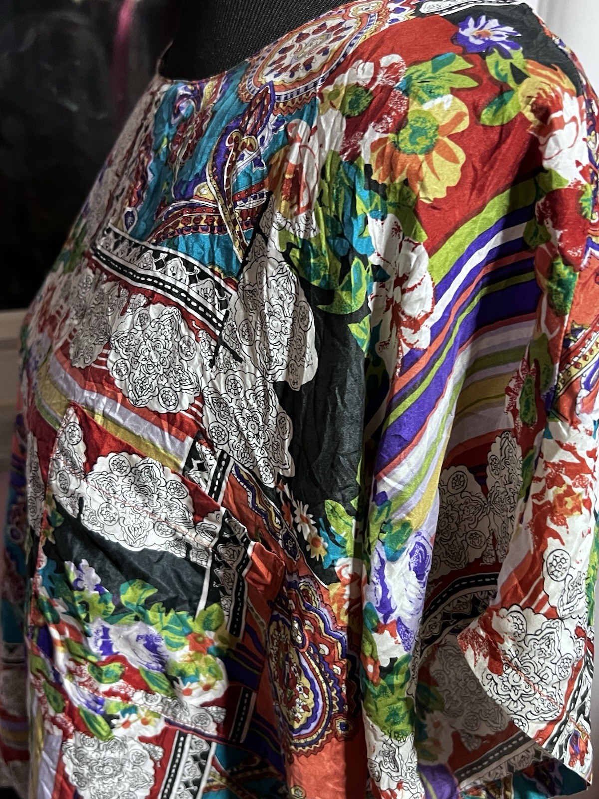 Diana Marco 100% Silk Blouse Pattern Size 20 Buttoned Back Colorful