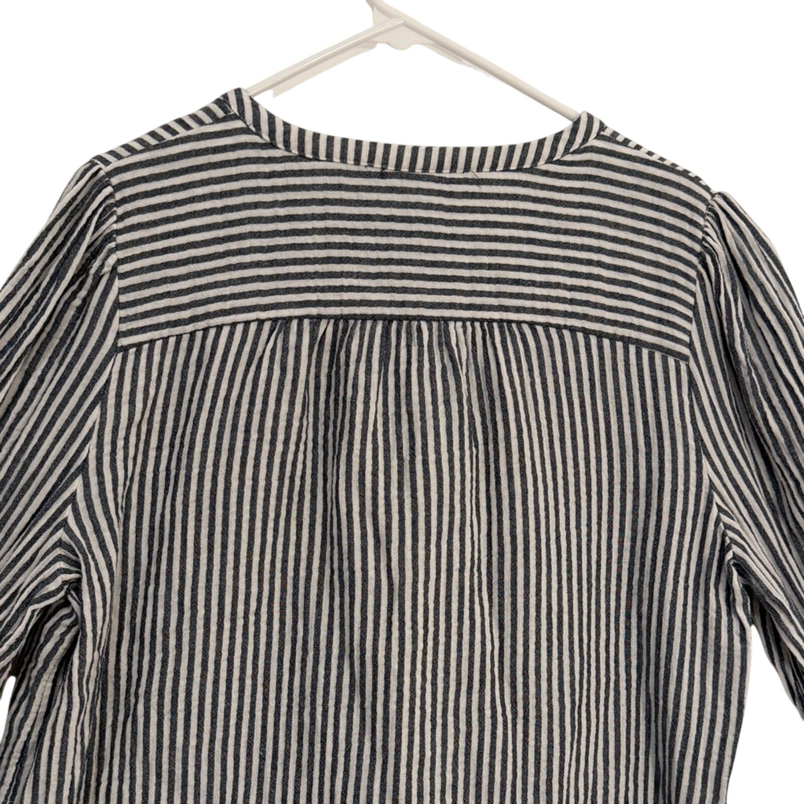 Universal Thread Striped Long Sleeve Button Down Top cotton shirt navy white XL
