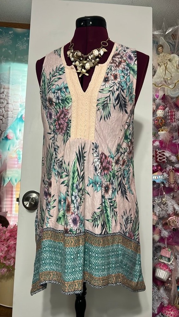 Vintage America Tunic Top Women Medium Pink Good Floral Crochet Boho Sleeveless