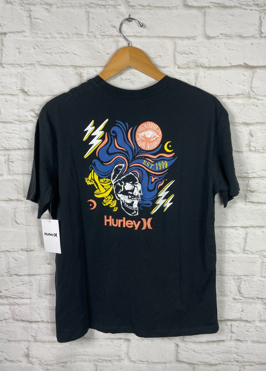 NEW HURLEY Womens Black Shroomed Boyfriend Tee Size Small