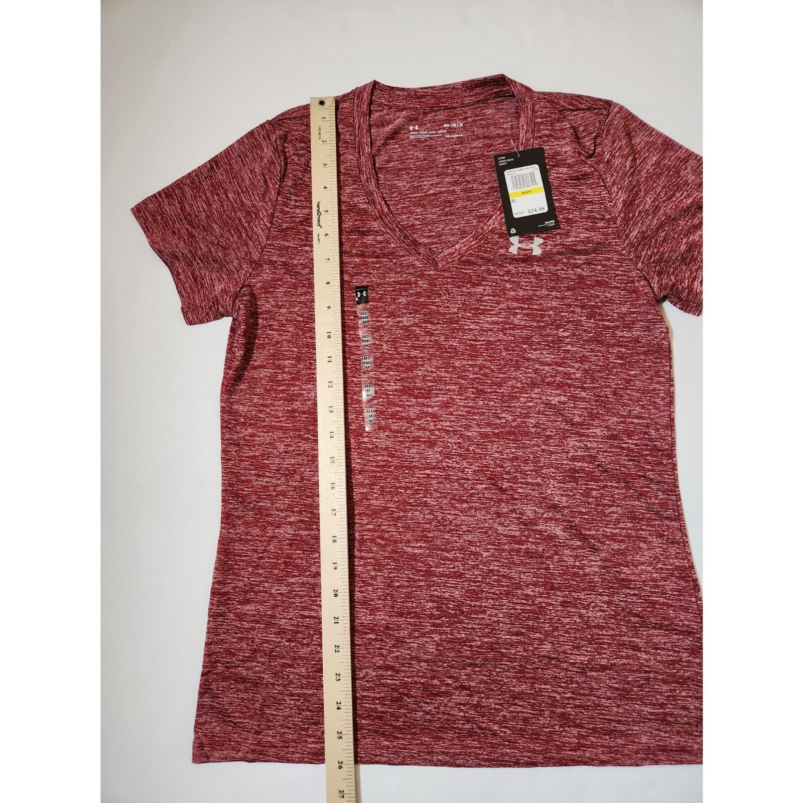 Under Armour Women’s Medium HeatGear V‑Neck Tee Loose Fit