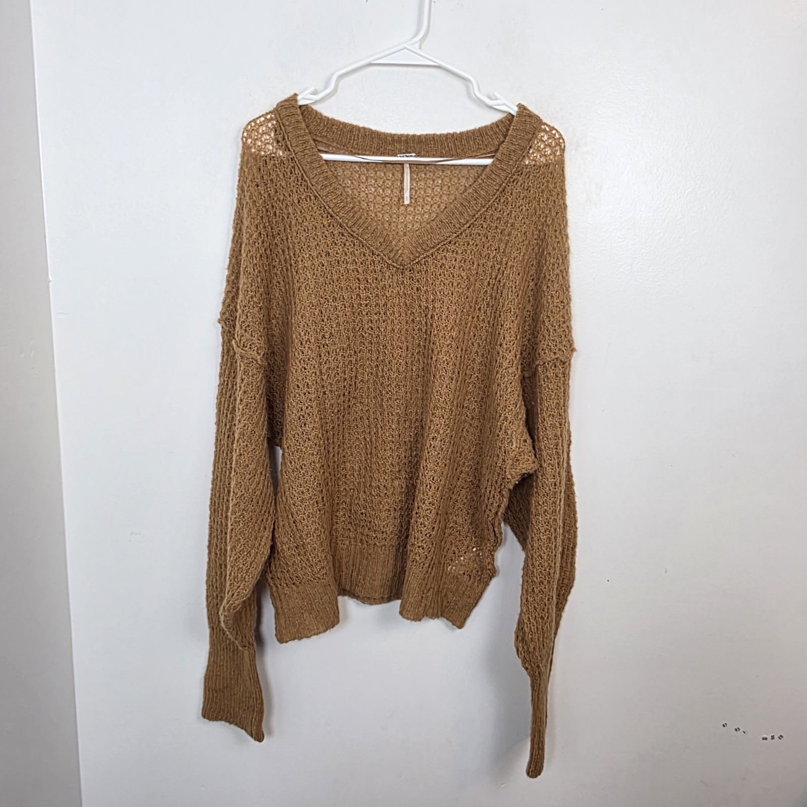 Free People Tan Open Waffle Knit Oversized V-Neck Alpaca Wool Tunic Sweater Sz S