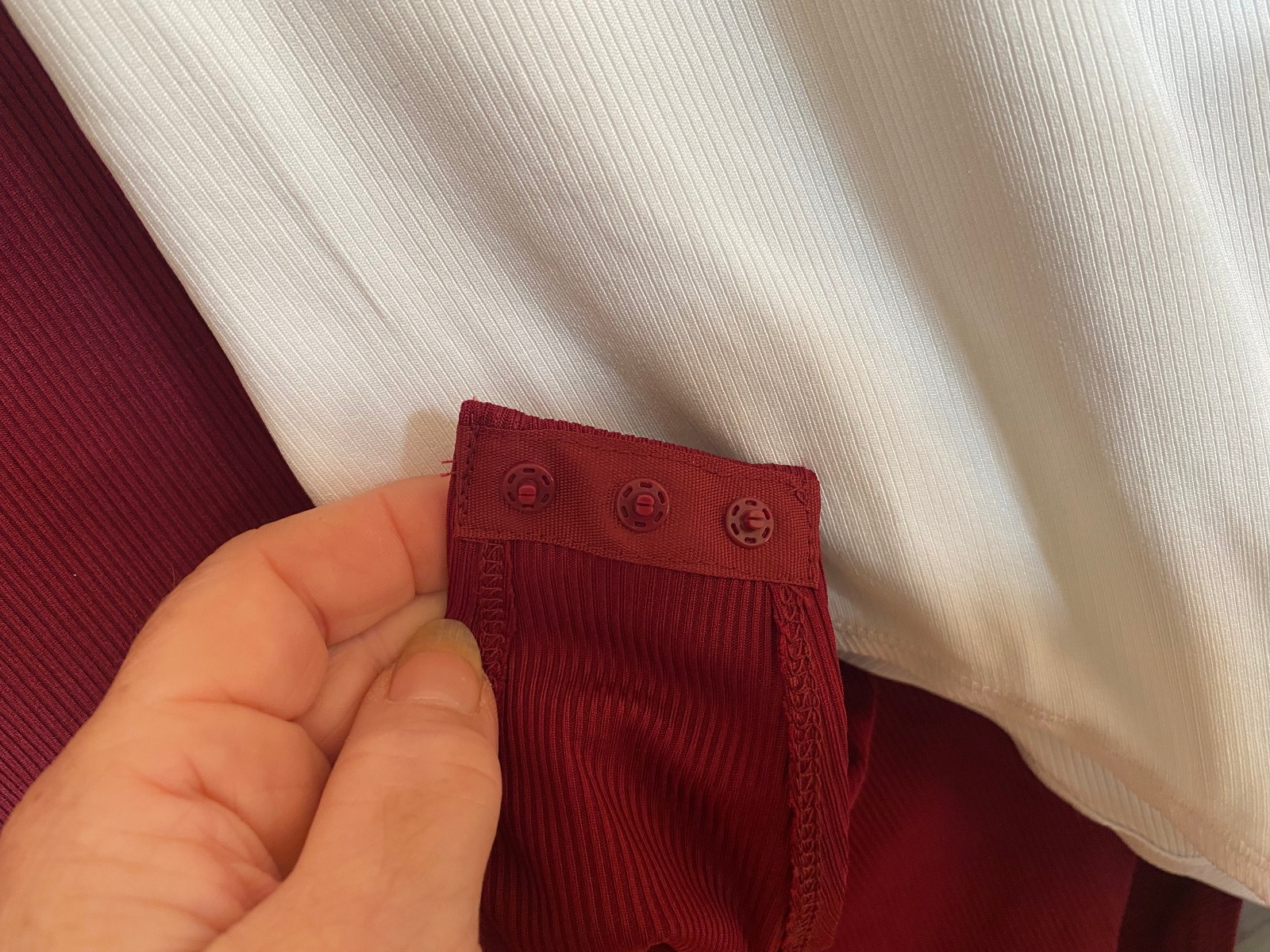 Pack of 3 Ribbed Bodysuits – size 1XL – BNWT – Black, White & Burgundy