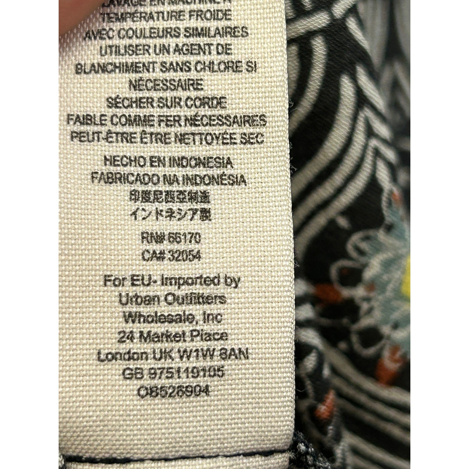 Free People Tunic Womens Medium Black Mix Print Boho Bell Sleeve Keyhole Back