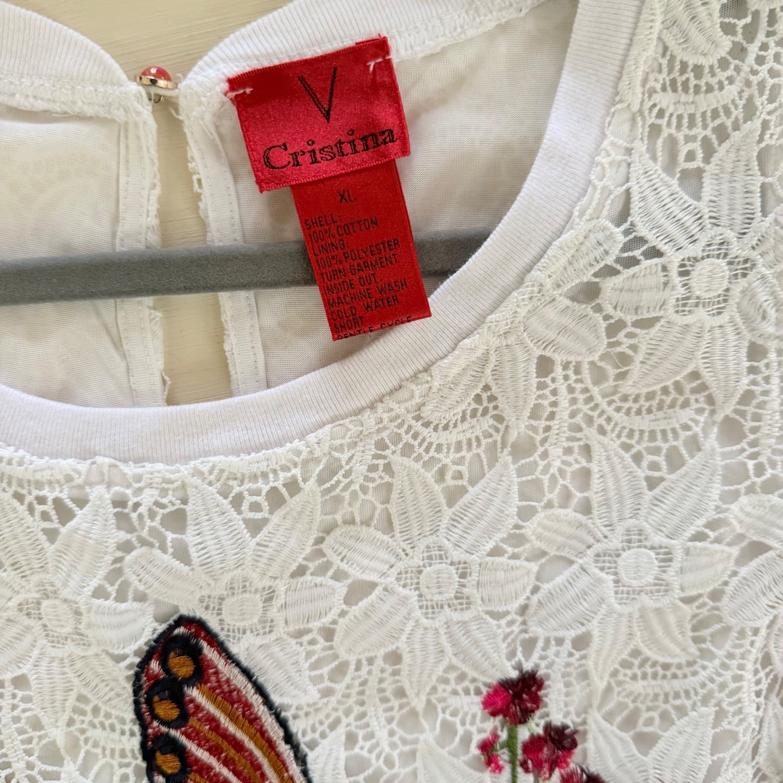 V Cristina White Lace Butterfly Embroidered Sleeveless Top XL Floral Scallop Hem