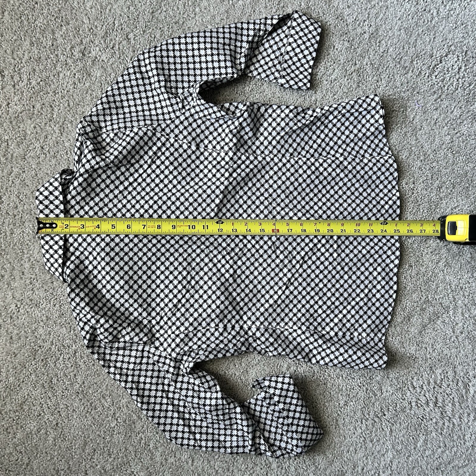 Talbots Haberdashery Petite Wrinkle Resistant White Black Print Blouse Shirt 14P