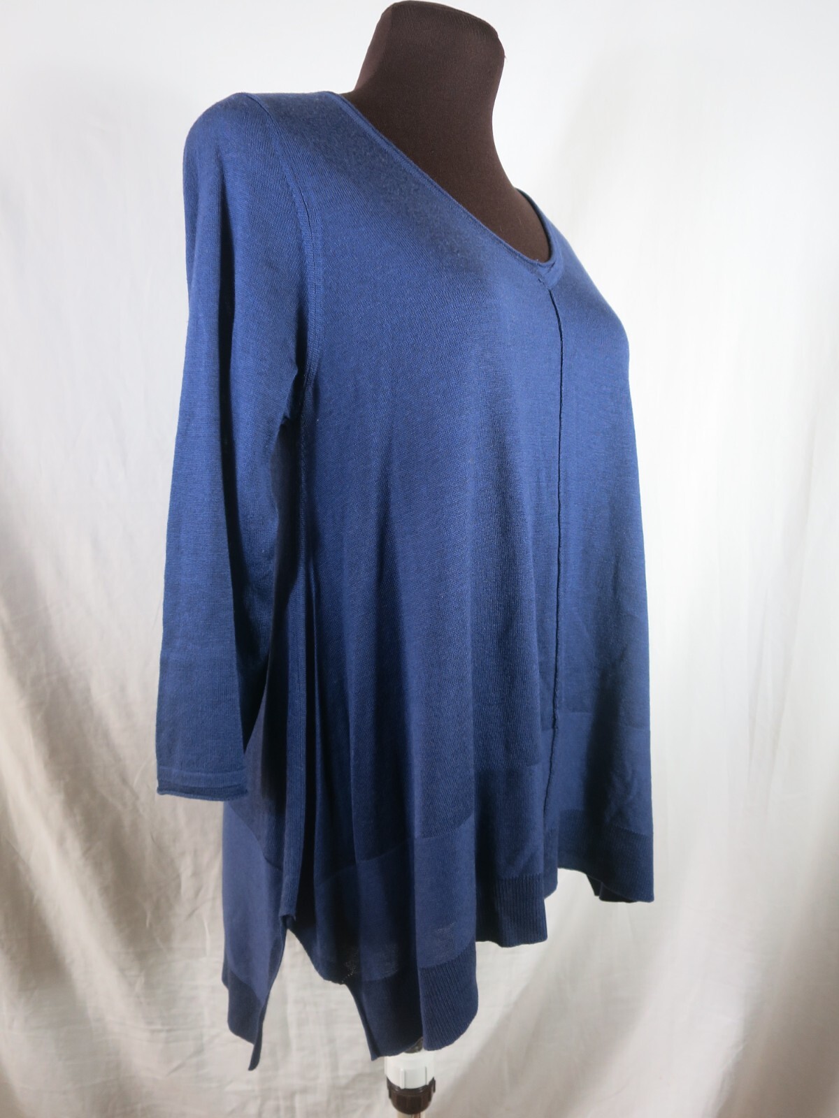 Zoe Couture Silk V Neck Pull Over Sweaters Blue Pale Gray 3/4 Sleeve Lot of 2 S