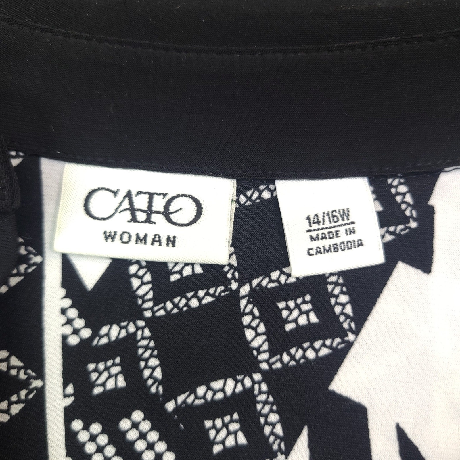 Cato Woman 14/16W Made In Cambodia Black and White Tunic Blouse Sheer