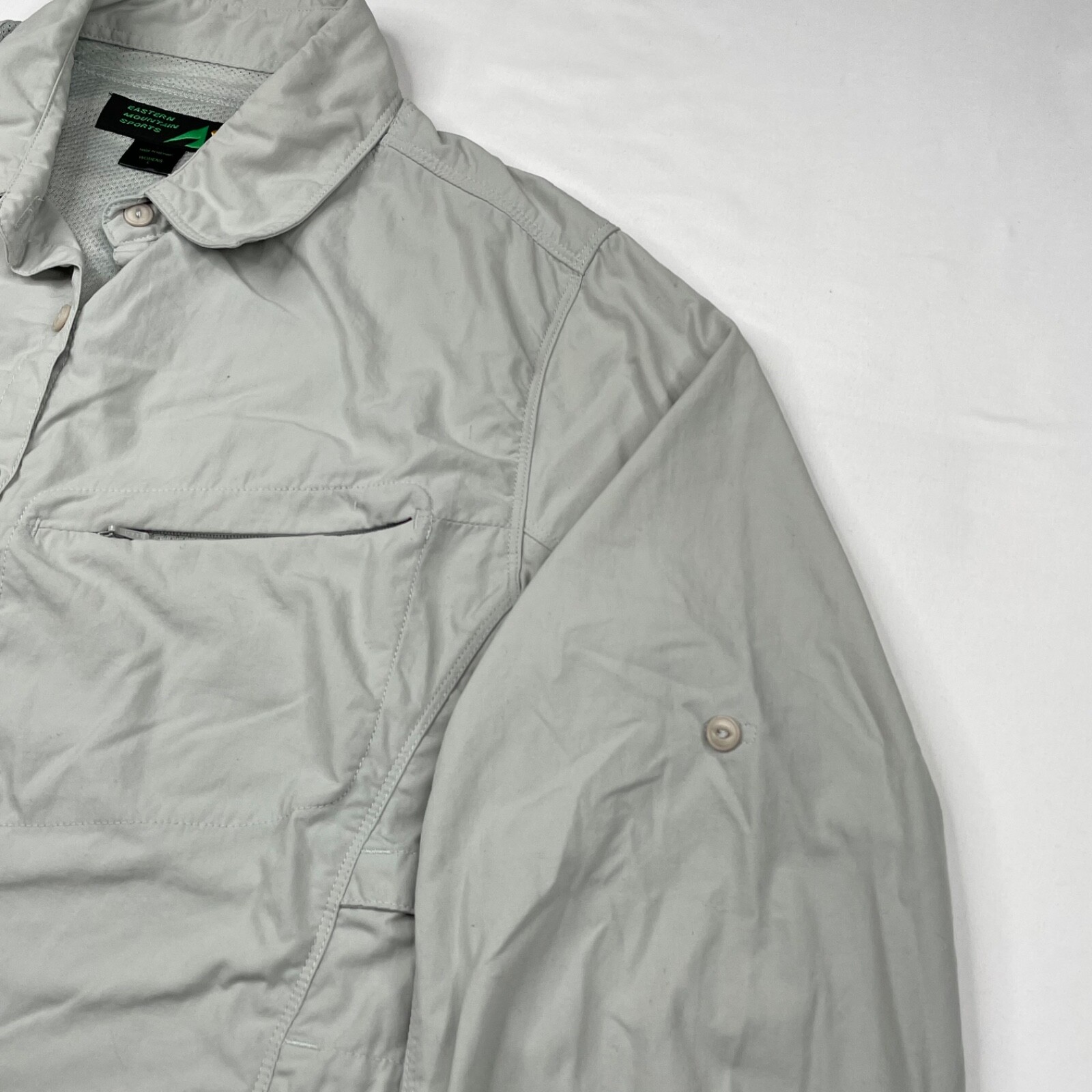 Eastern Mountain Sports Shirt Womens Large Gray Long Sleeve Button Front Vented
