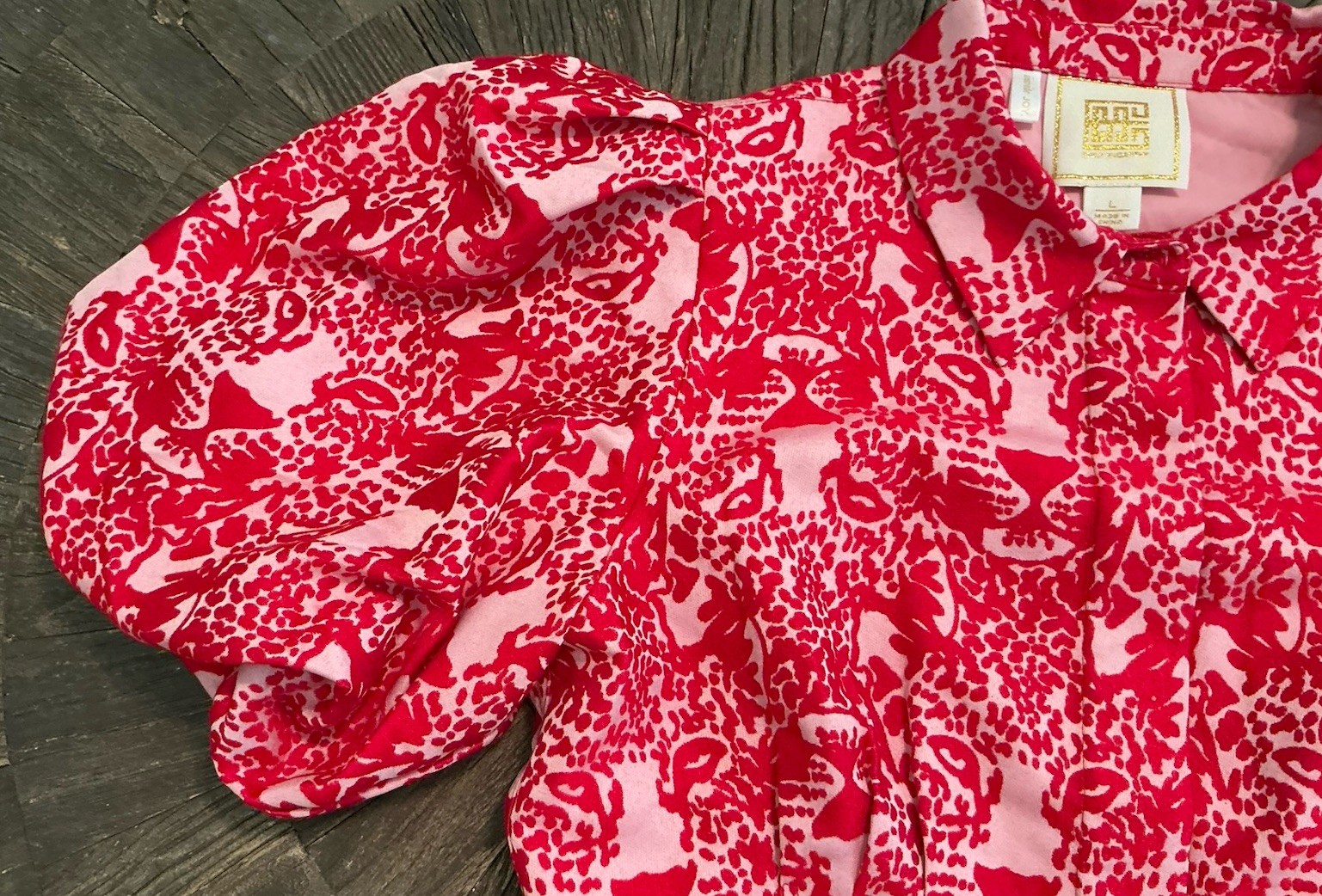 Emily McCarthy Brit Top in Cheeky Cheetah Size Large Pink and Red Puffy Sleeves