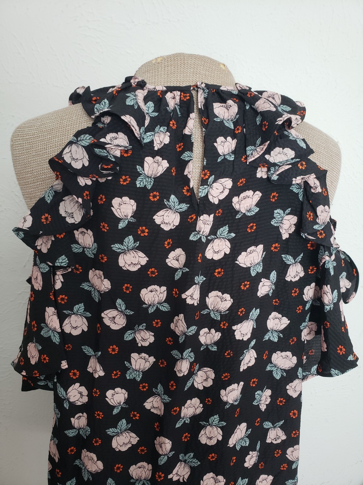 New rebecca taylor Ruffled Cold shoulder Blouse 6